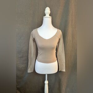 Wild Fable Women's Long Sleeve Rough Edge Cropped Top, Size: XXS, NWT